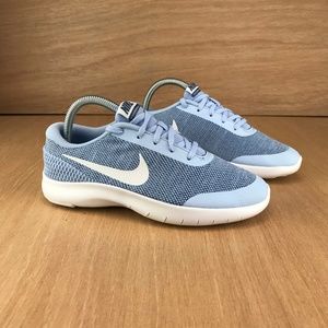 NIB Nike Flex Experience Run Seven